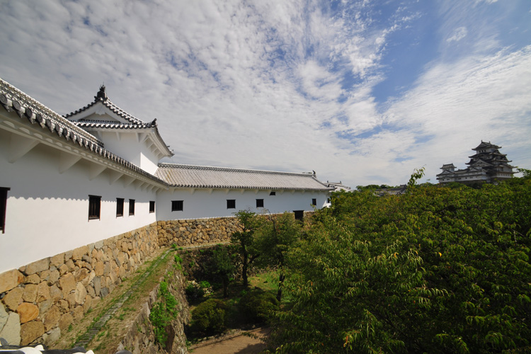 姫路城・ルの櫓とヨの渡櫓